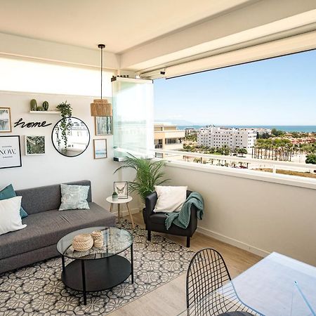 Beautiful Apartment With 2 Terraces, Pool & Beach توريمولينوس المظهر الخارجي الصورة